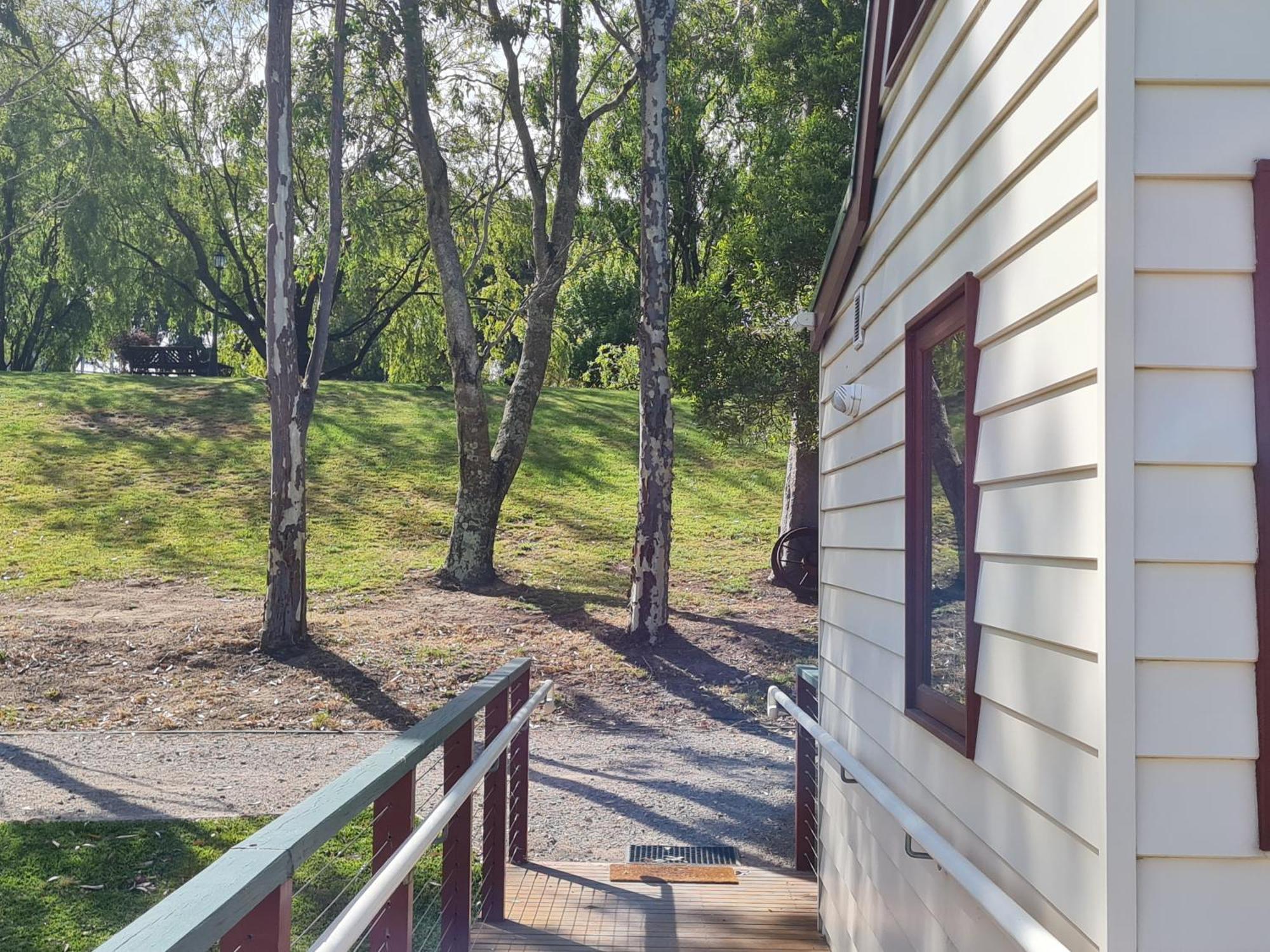 Maple Ridge Cottages Dumbalk Rum bild